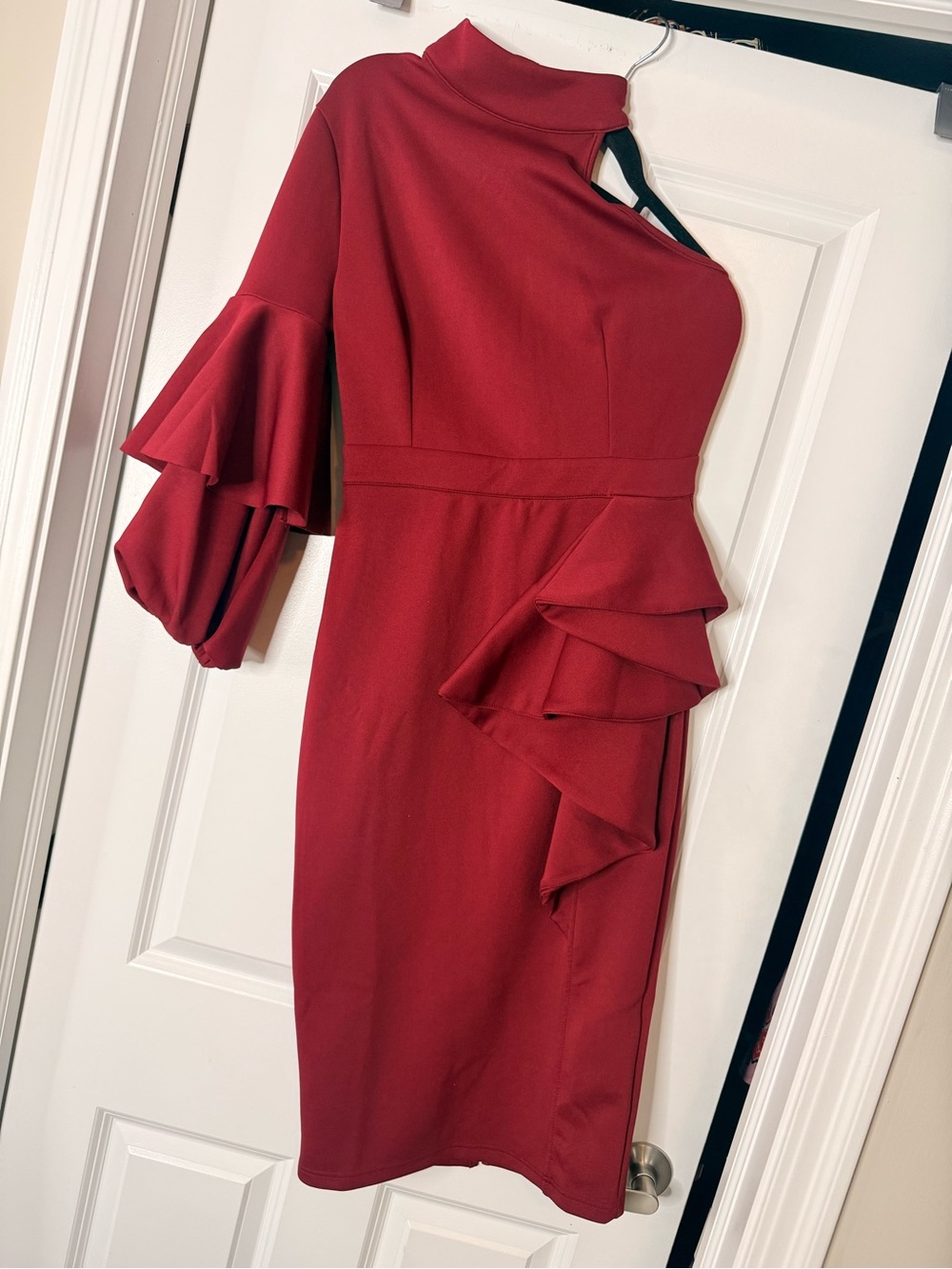 One-Shoulder Burgundy Ruffle Pencil Dress